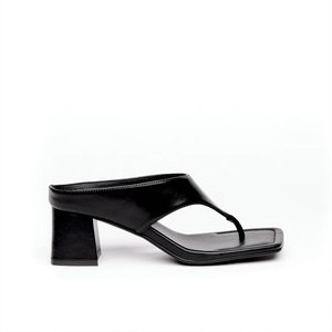 Elyson Quartz-brand-Moda Bella Shoes