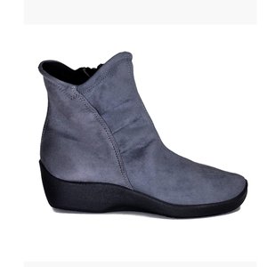 Arcopedico L19-shop-by-brand-Moda Bella Shoes