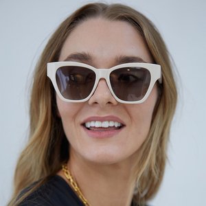 Carlotta Sunglasses-brand-Moda Bella Shoes
